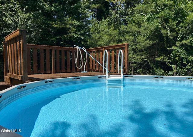 52 Division Road, Queensbury, NY 12804