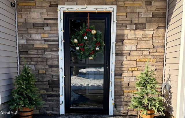 52 Division Road, Queensbury, NY 12804