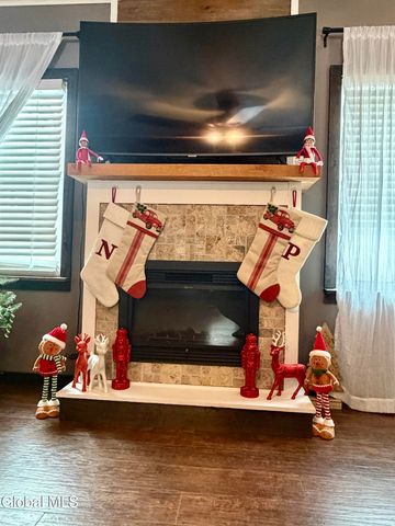 52 Division Road, Queensbury, NY 12804