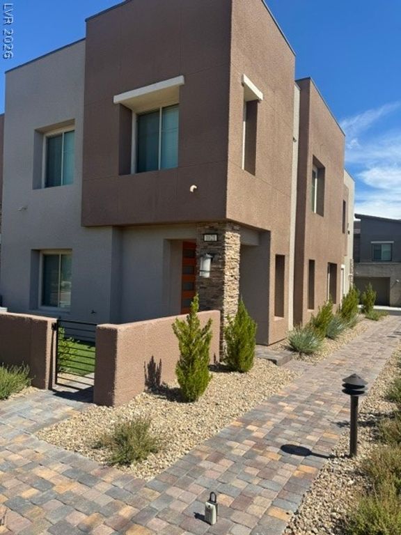 600 North Carriage Hill Drive 1021, Las Vegas, NV 89138