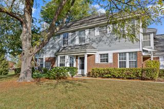 148 White Branch Court, Buffalo Grove, IL 60089