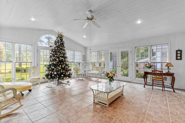 106 Jessamine St., Andrews, SC 29510