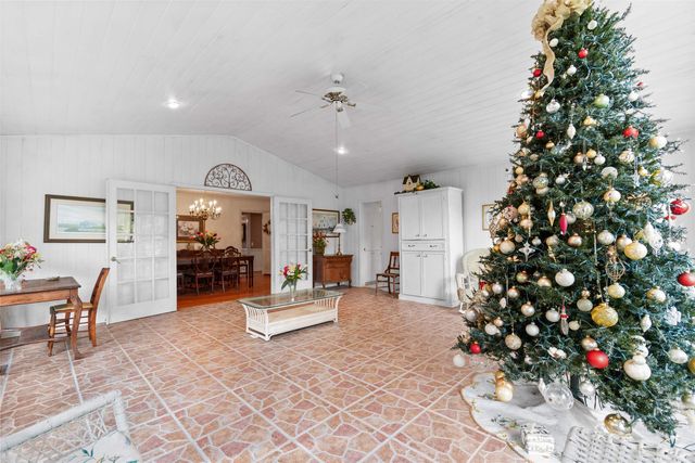 106 Jessamine St., Andrews, SC 29510