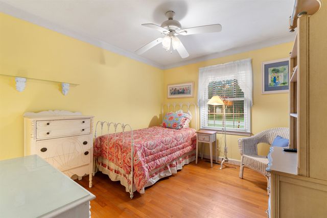 106 Jessamine St., Andrews, SC 29510