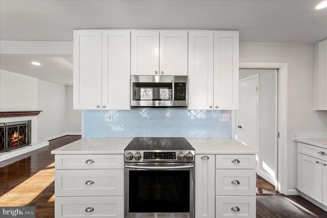 7114 XAVIER CT, Mclean, VA 22101