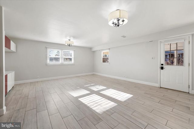 7114 XAVIER CT, Mclean, VA 22101