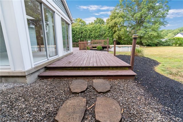 6670 Summit Drive, Canfield, OH 44406