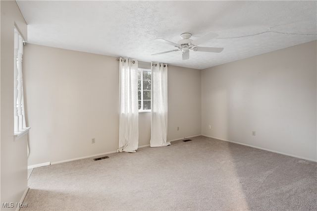 6670 Summit Drive, Canfield, OH 44406