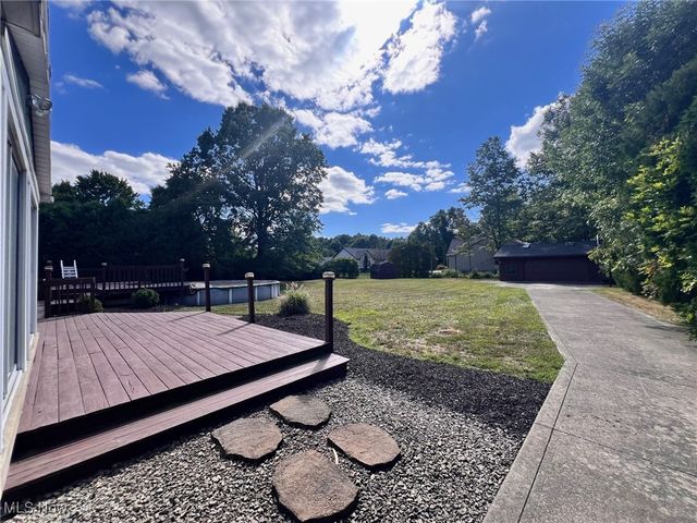 6670 Summit Drive, Canfield, OH 44406