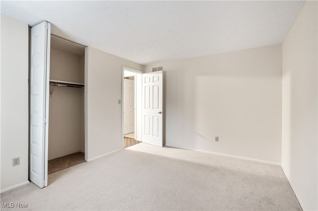 6670 Summit Drive, Canfield, OH 44406