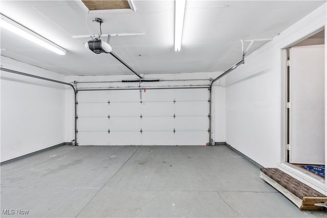 6670 Summit Drive, Canfield, OH 44406