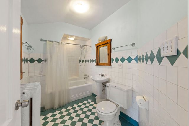 535 N Ashland Avenue, La Grange Park, IL 60526