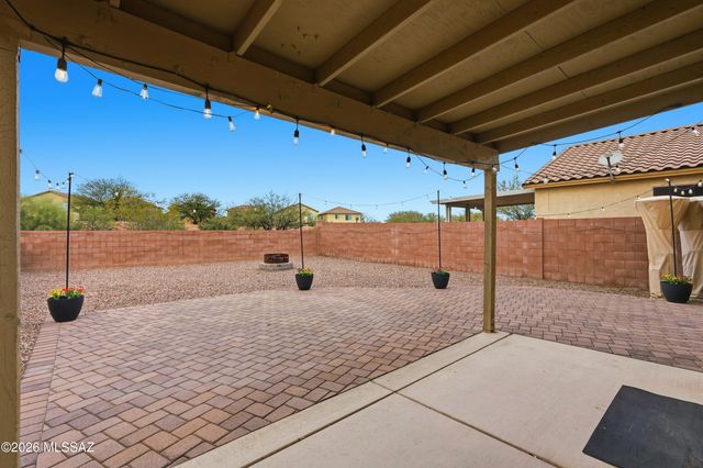 18274 S Dusk View Drive, Green Valley, AZ 85614
