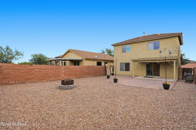 18274 S Dusk View Drive, Green Valley, AZ 85614