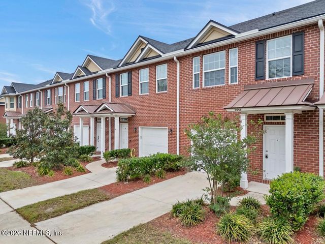 1541 ACKEN Drive, Jacksonville, FL 32225
