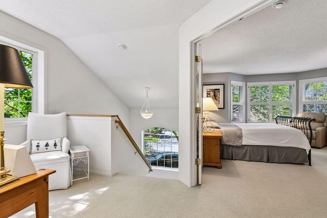 921 Fairfield Way, Minnetonka, MN 55305