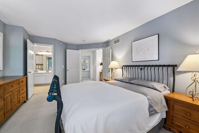 921 Fairfield Way, Minnetonka, MN 55305