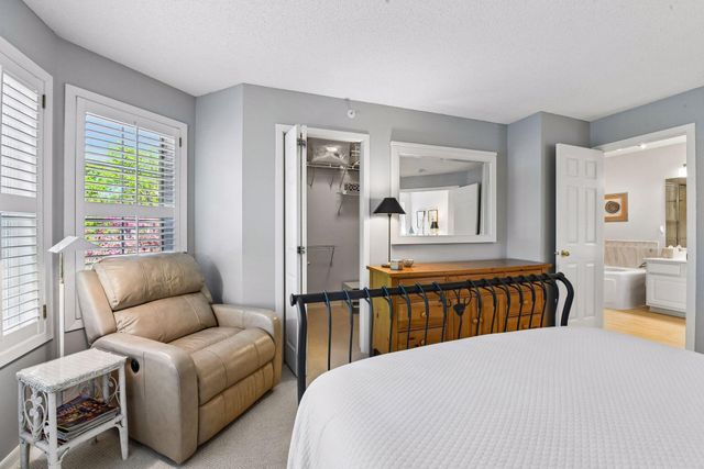 921 Fairfield Way, Minnetonka, MN 55305