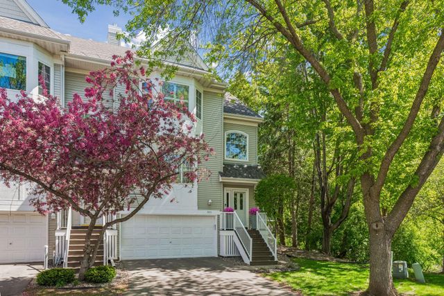921 Fairfield Way, Minnetonka, MN 55305