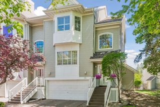 921 Fairfield Way, Minnetonka, MN 55305