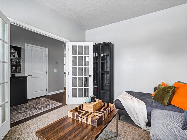 9254 Winfield Lane, North Ridgeville, OH 44039