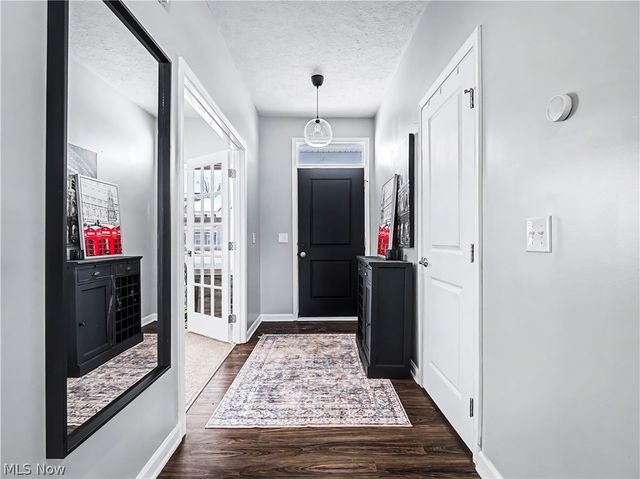 9254 Winfield Lane, North Ridgeville, OH 44039