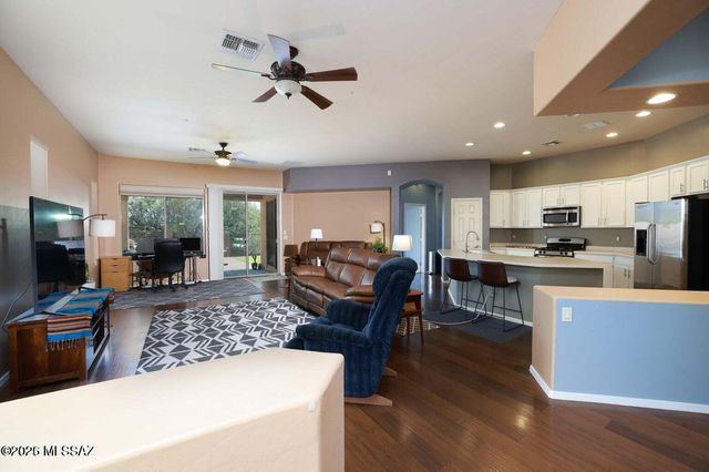 12554 N Gentle Rain Drive, Marana, AZ 85658