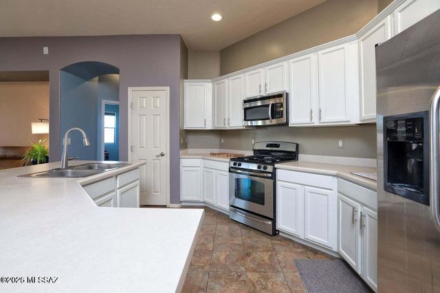 12554 N Gentle Rain Drive, Marana, AZ 85658