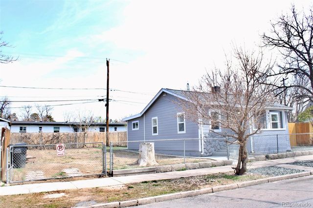 4460 Columbine Street, Denver, CO 80216