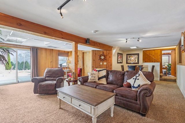 5820 S 124th STREET, Hales Corners, WI 53130