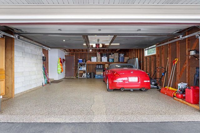 5820 S 124th STREET, Hales Corners, WI 53130