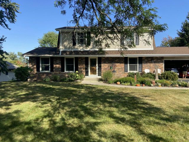 5820 S 124th STREET, Hales Corners, WI 53130