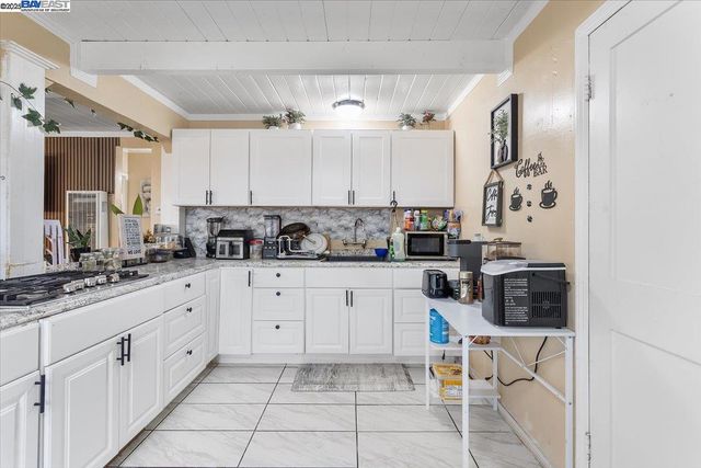 1078 Rachel Rd, San Pablo, CA 94806