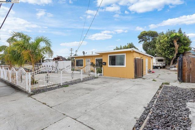 1078 Rachel Rd, San Pablo, CA 94806