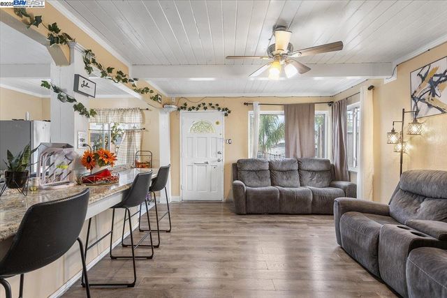 1078 Rachel Rd, San Pablo, CA 94806