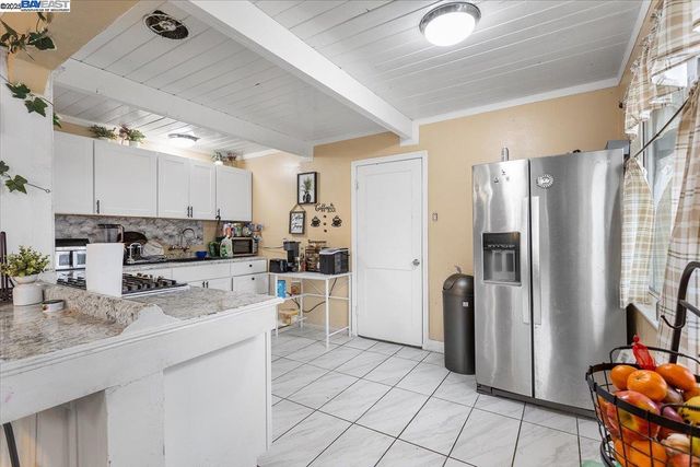 1078 Rachel Rd, San Pablo, CA 94806