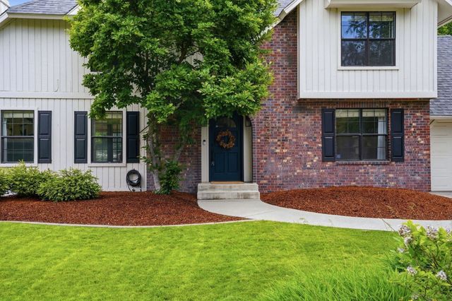 5005 S Hogan St, Spokane, WA 99223