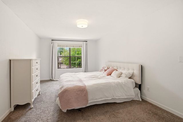 5005 S Hogan St, Spokane, WA 99223