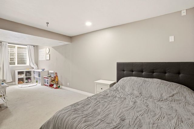 5005 S Hogan St, Spokane, WA 99223