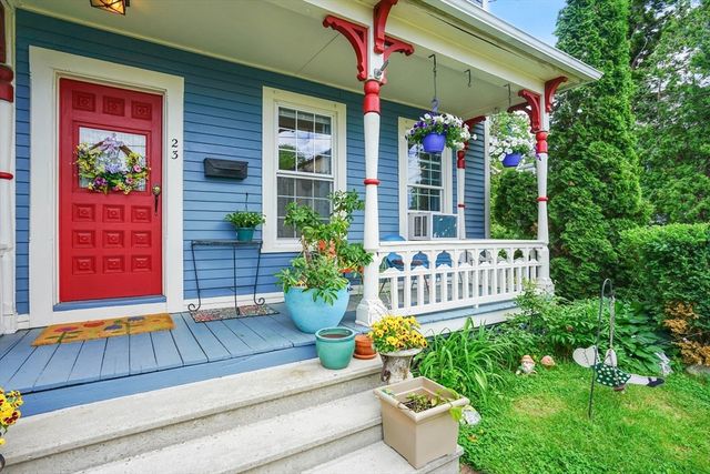 23 Oakes Ave, Southbridge, MA 01550