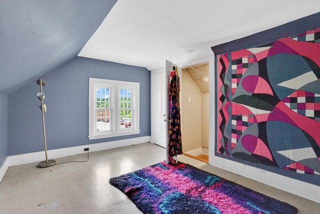 23 Oakes Ave, Southbridge, MA 01550