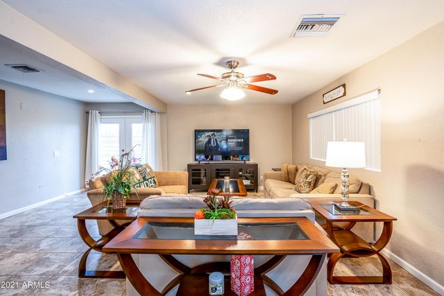 1332 W 6TH Street, Tempe, AZ 85281