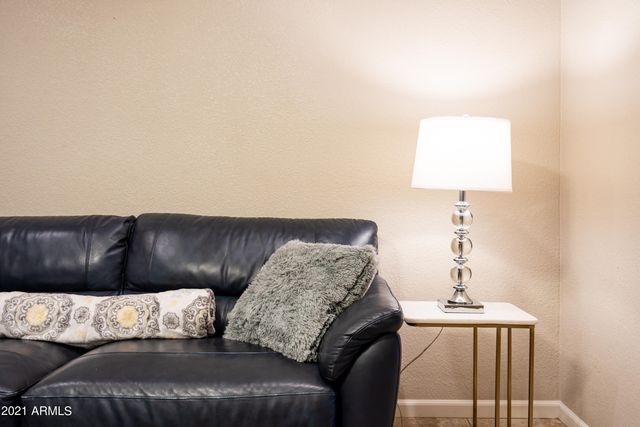 1332 W 6TH Street, Tempe, AZ 85281