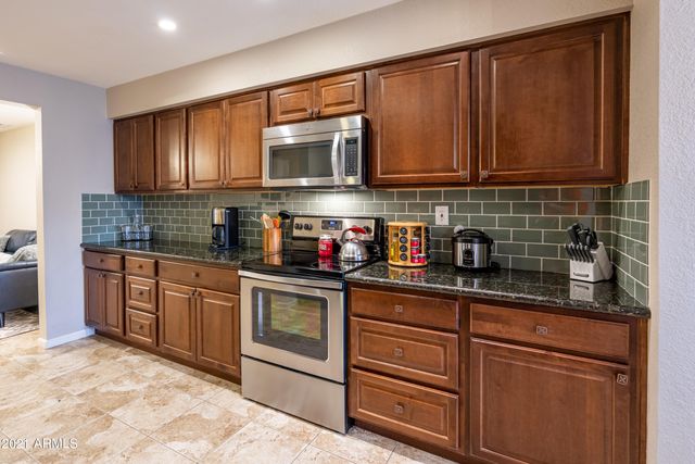 1332 W 6TH Street, Tempe, AZ 85281