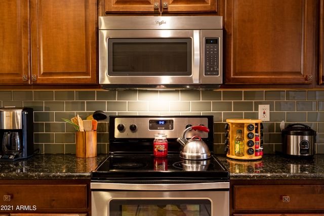 1332 W 6TH Street, Tempe, AZ 85281