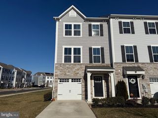 2 KOHLMYER DR, Pennsauken, NJ 08110