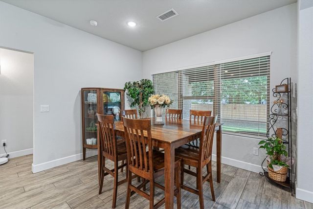 704 Taylor Street, Siloam Springs, AR 72761