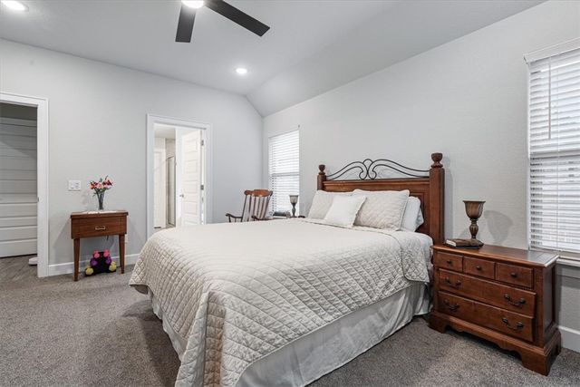 704 Taylor Street, Siloam Springs, AR 72761