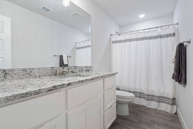 704 Taylor Street, Siloam Springs, AR 72761
