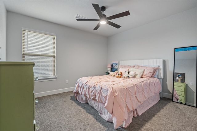 704 Taylor Street, Siloam Springs, AR 72761
